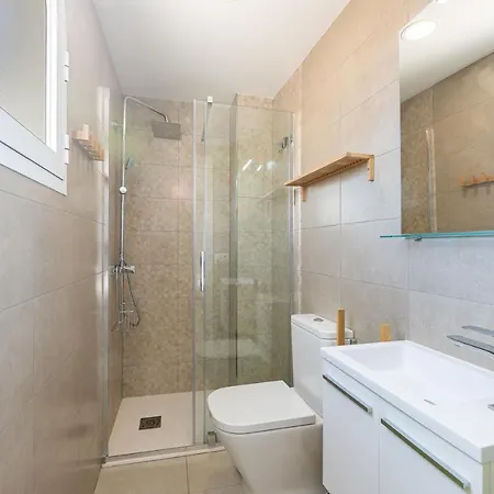 Precioso Apartamento En El Centro Con Aparcamiento *