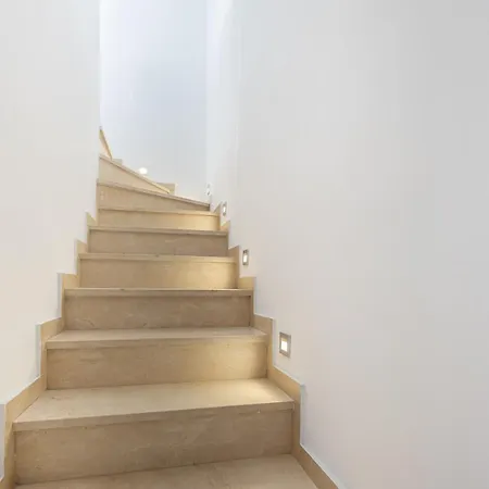 Precioso Apartamento En El Centro Con Aparcamiento *